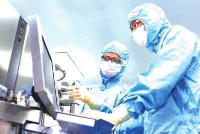 6月4号，，，，，，新宝GG出席了药物代谢动力学国际高层钻研会