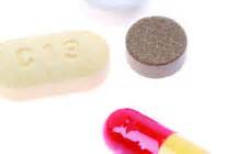 8月11号，，，，，，公司员工起劲加入2011年度献血